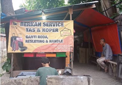 Tampak Depan Berkah Service Tas dan Koper